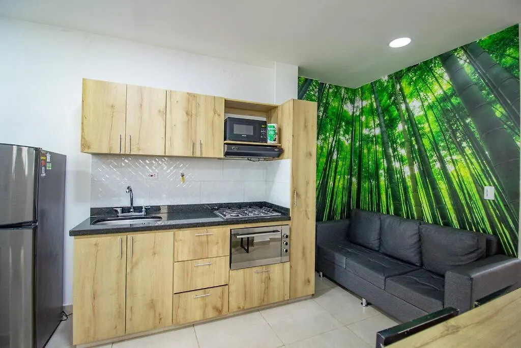 A 3 Cuadras Del Estadio Atanasio Girardot 402 Medellin Apartment